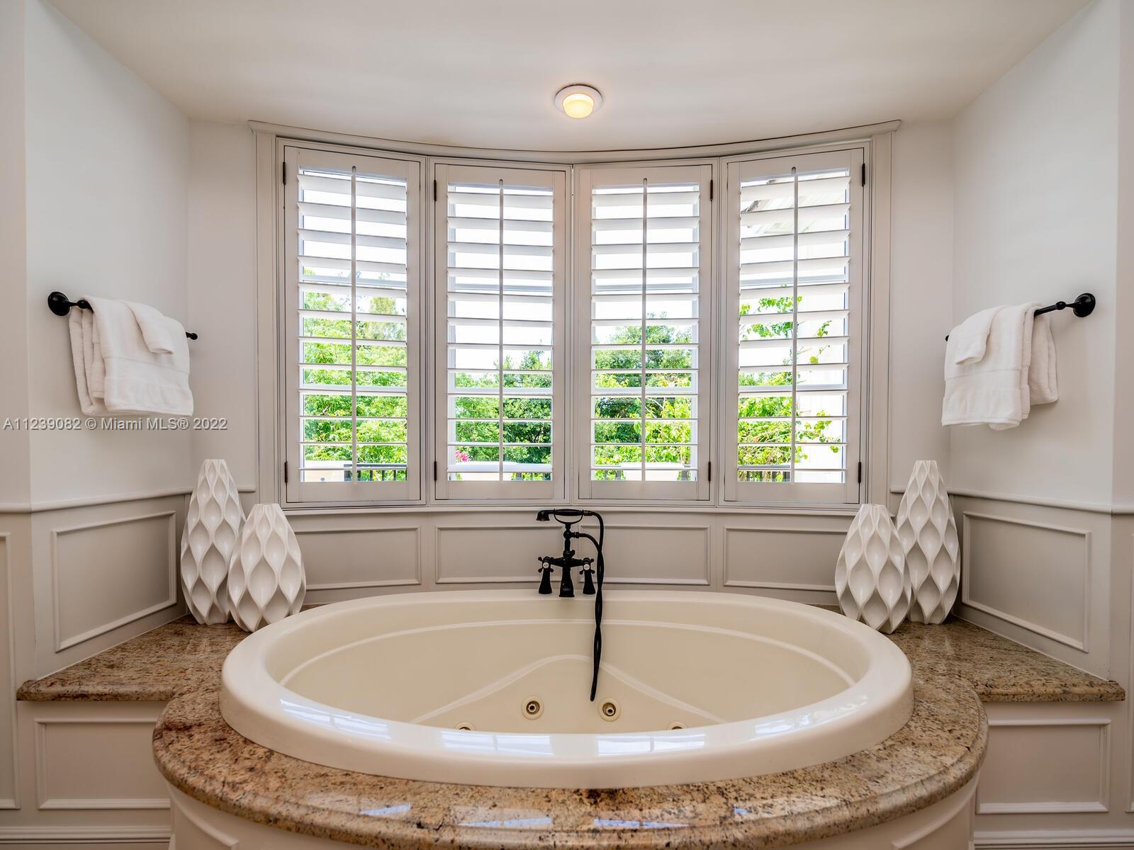 HELMS COUNTRY ESTATES ADD - Residential