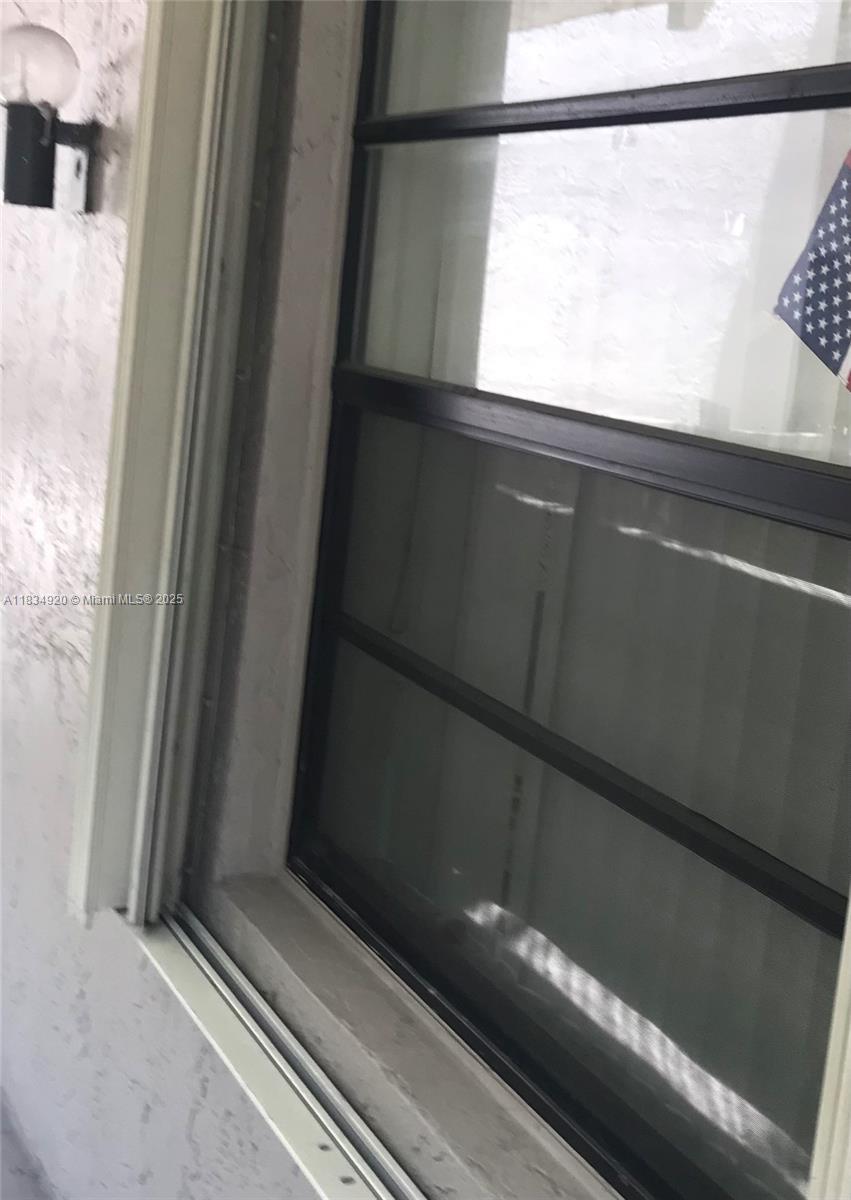 COLONY POINT 4 CONDO - Residential