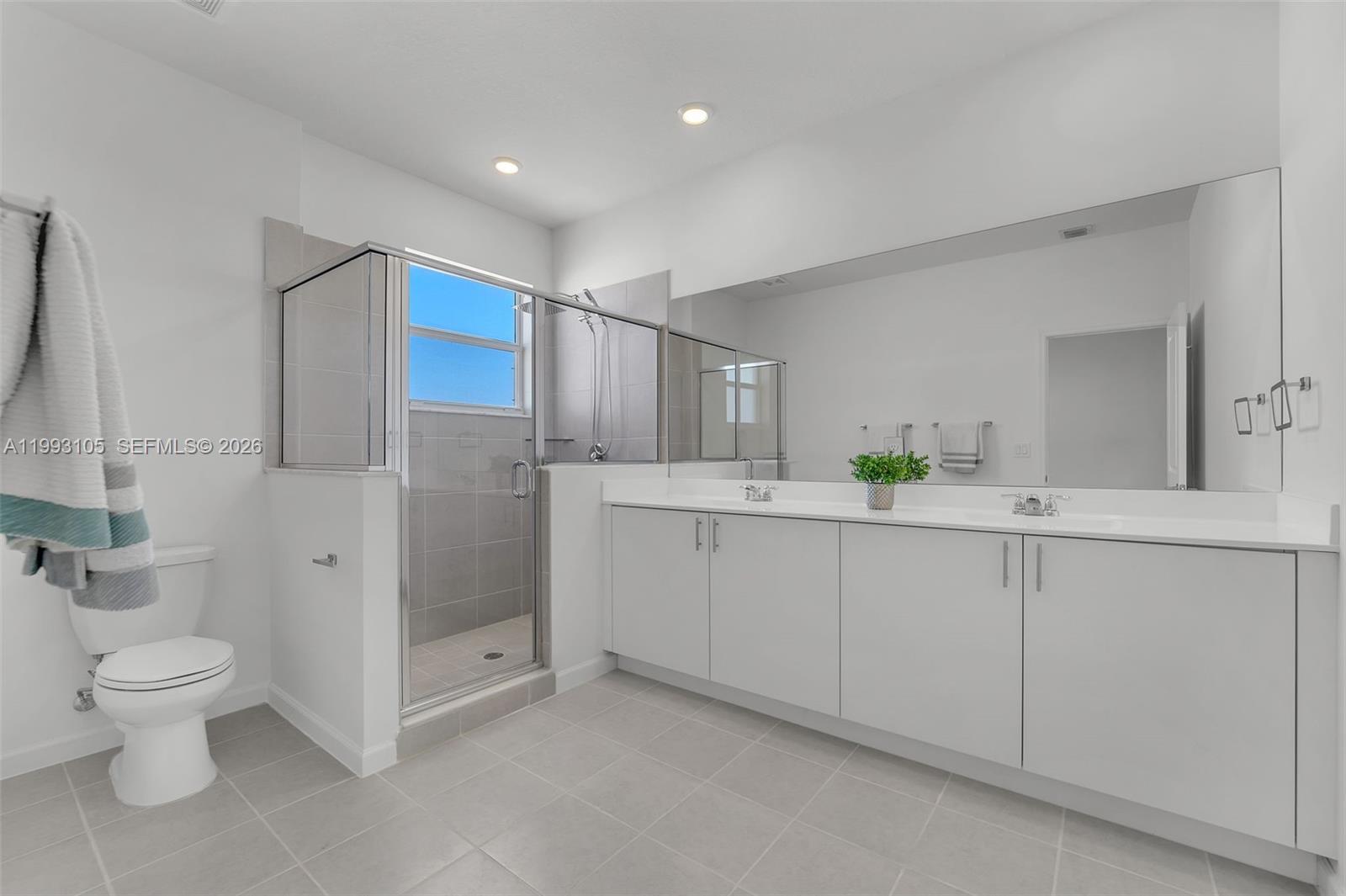 Altamira Castellon Collect - Residential Lease