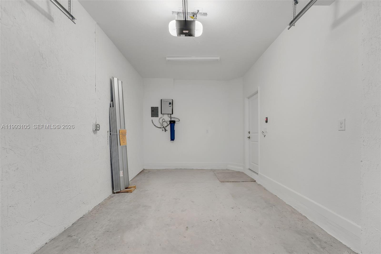 Altamira Castellon Collect - Residential Lease