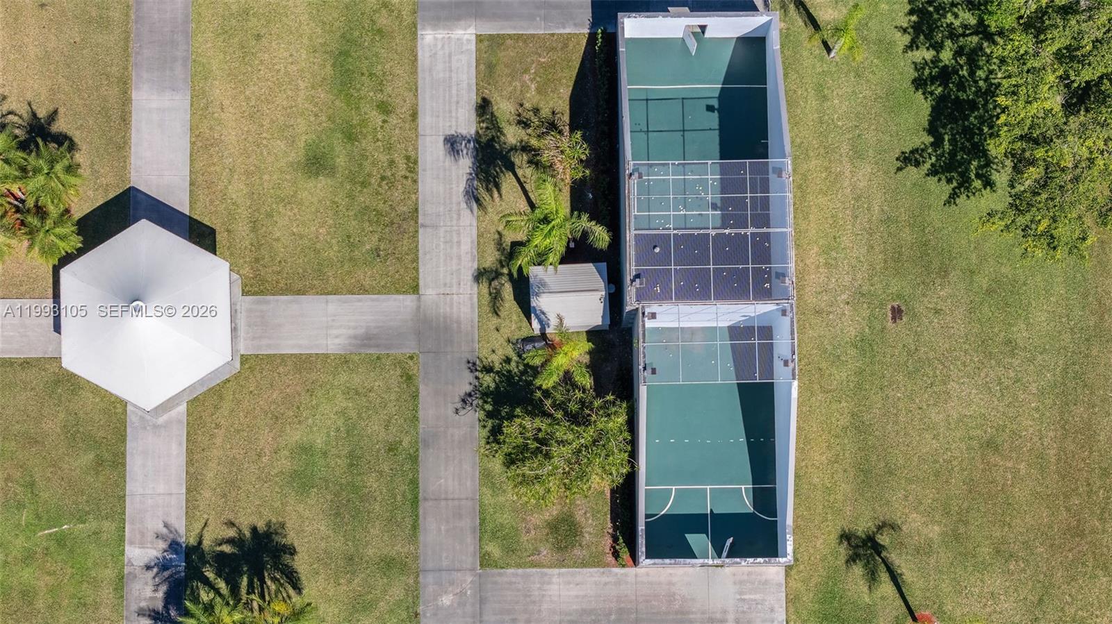 Altamira Castellon Collect - Residential Lease