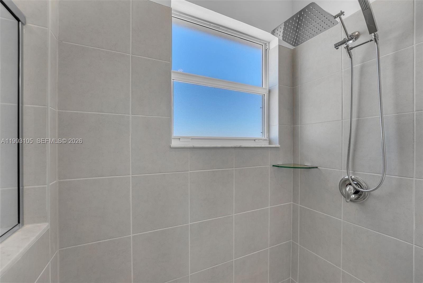 Altamira Castellon Collect - Residential Lease