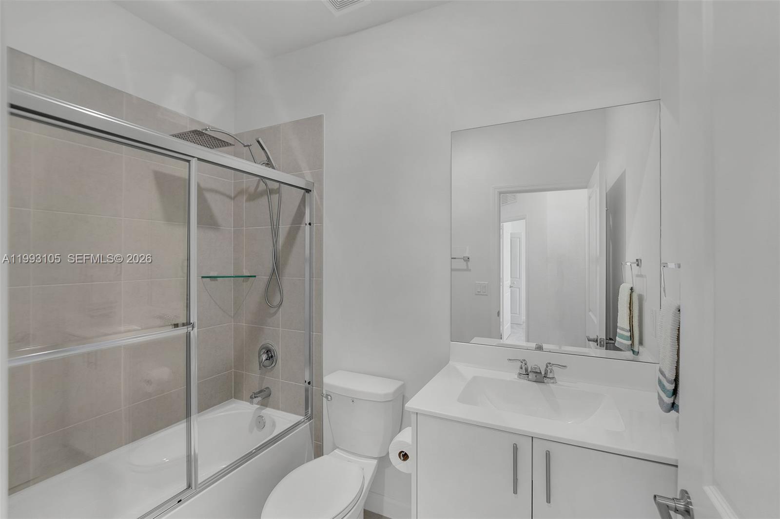 Altamira Castellon Collect - Residential Lease