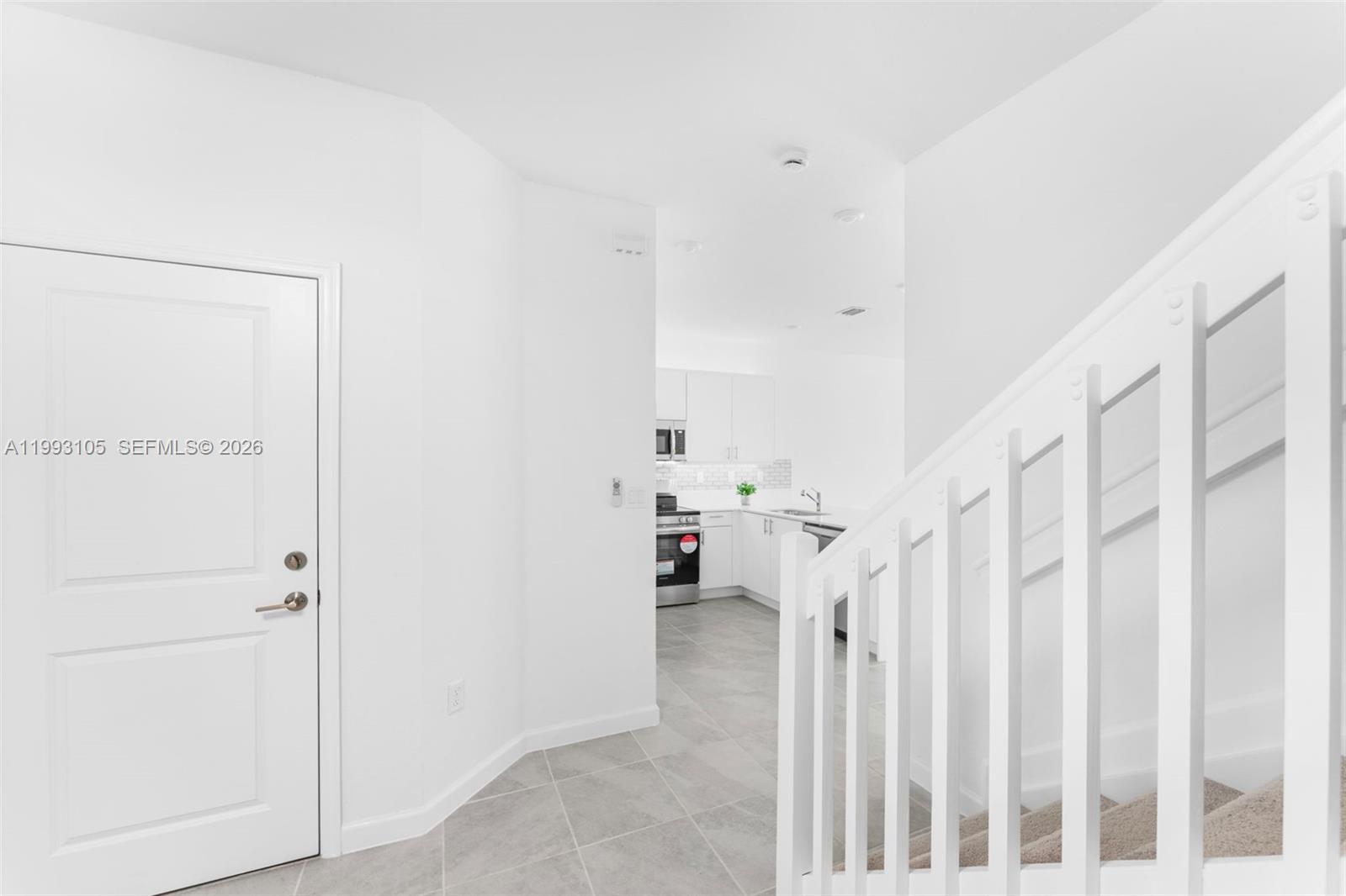 Altamira Castellon Collect - Residential Lease