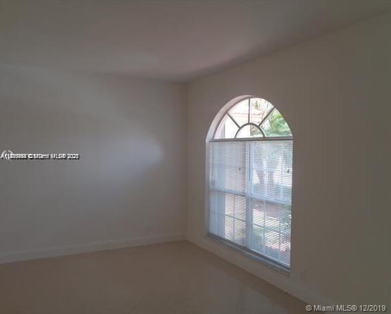 HOLIDAY SPRINGS EAST - Residential Lease
