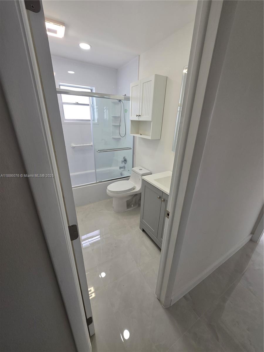 PALM BEACH LEISUREVILLE S - Residential