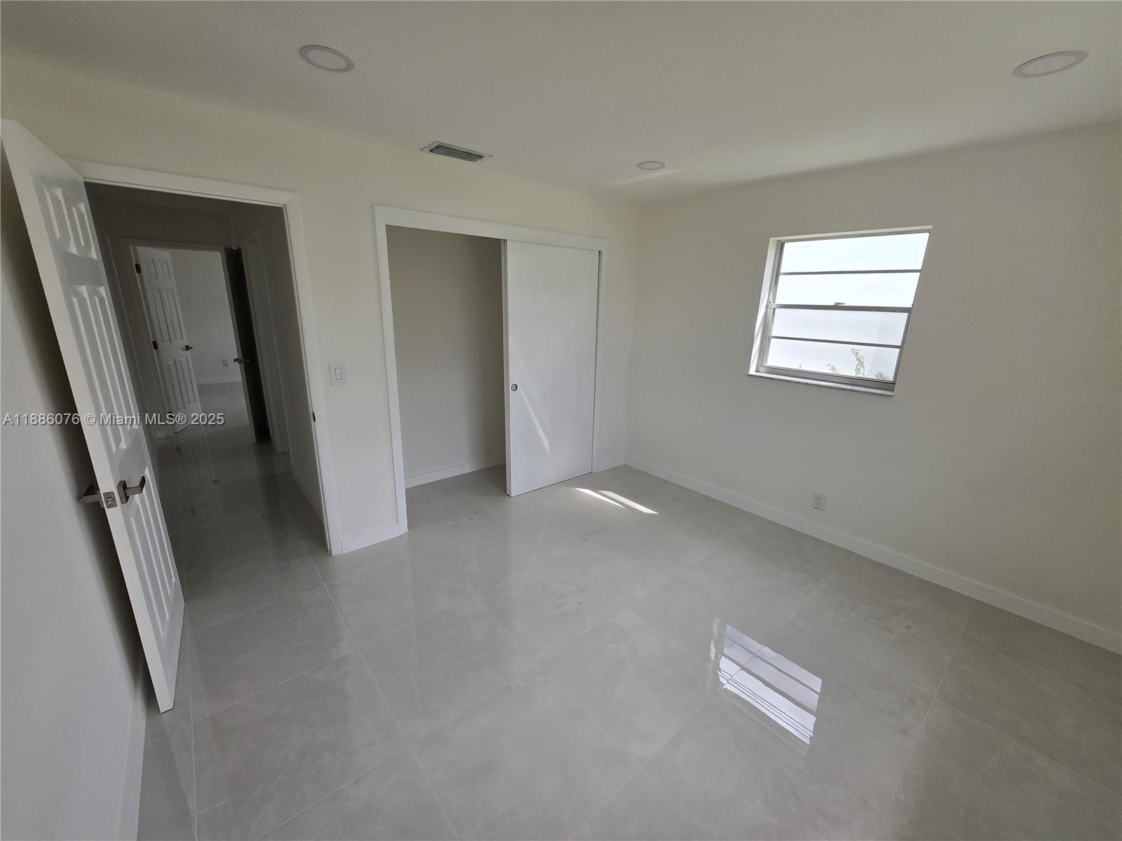 PALM BEACH LEISUREVILLE S - Residential