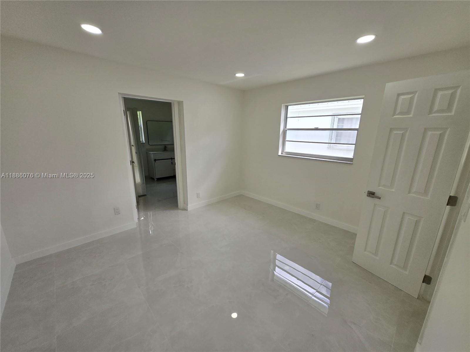 PALM BEACH LEISUREVILLE S - Residential