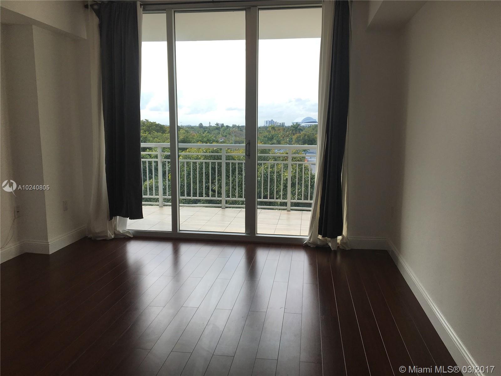 ROADS AT 21ST CONDO - Residential Lease