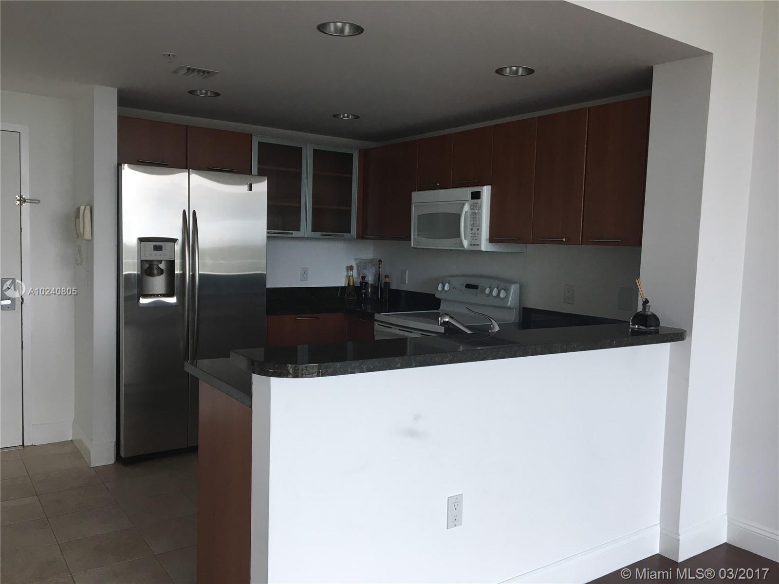 ROADS AT 21ST CONDO - Residential Lease