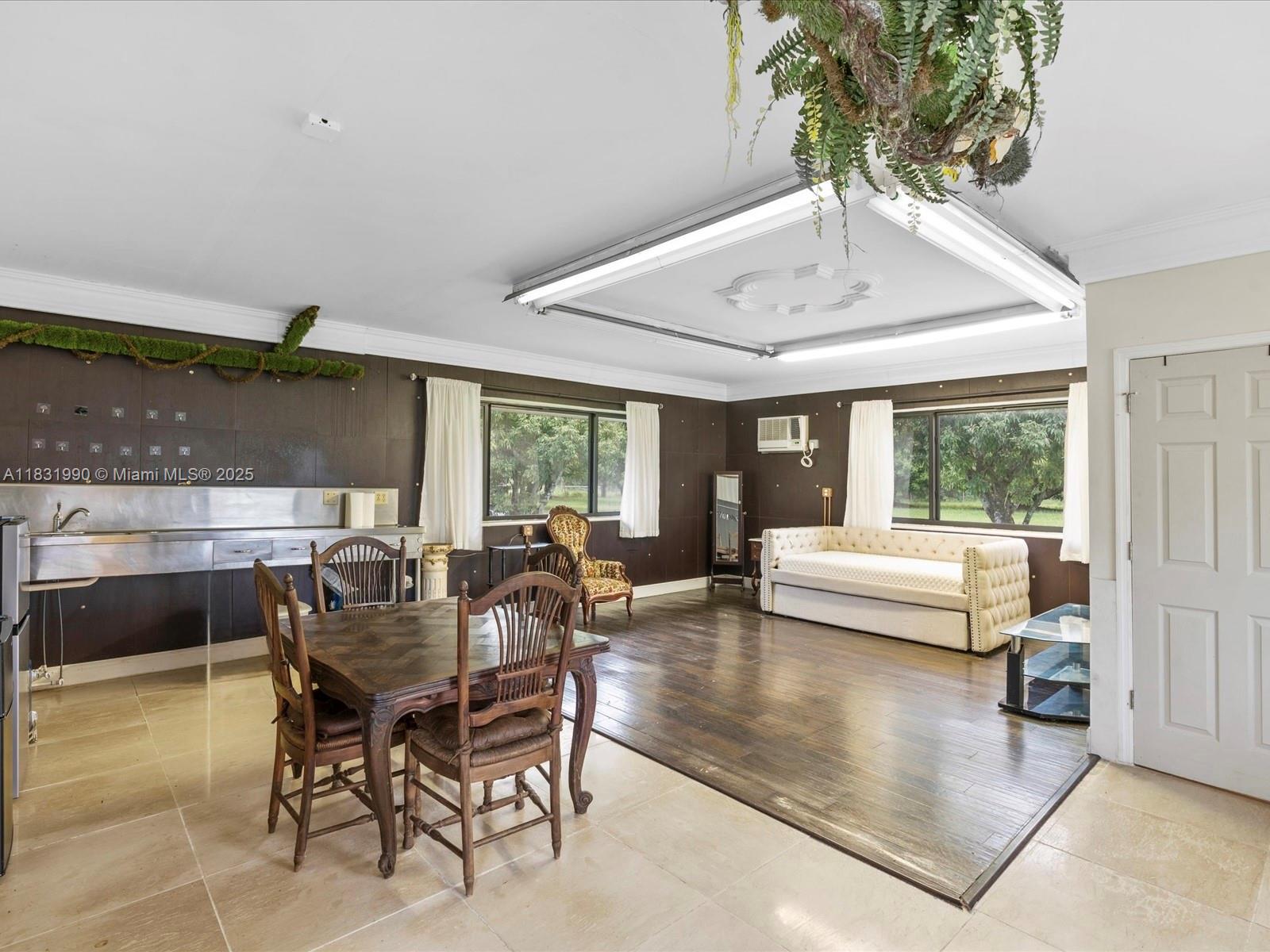 Redlands - Residential