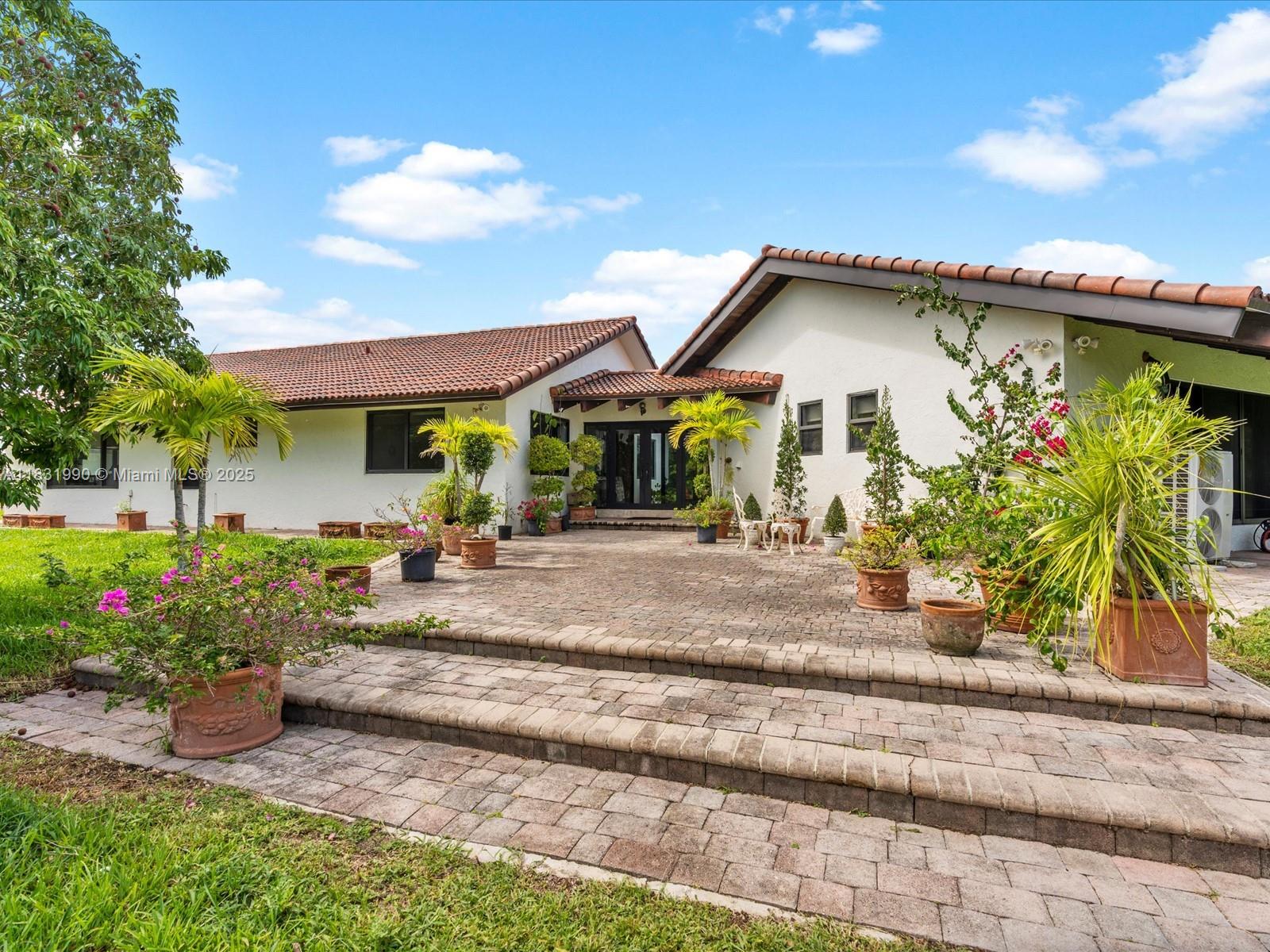 Redlands - Residential