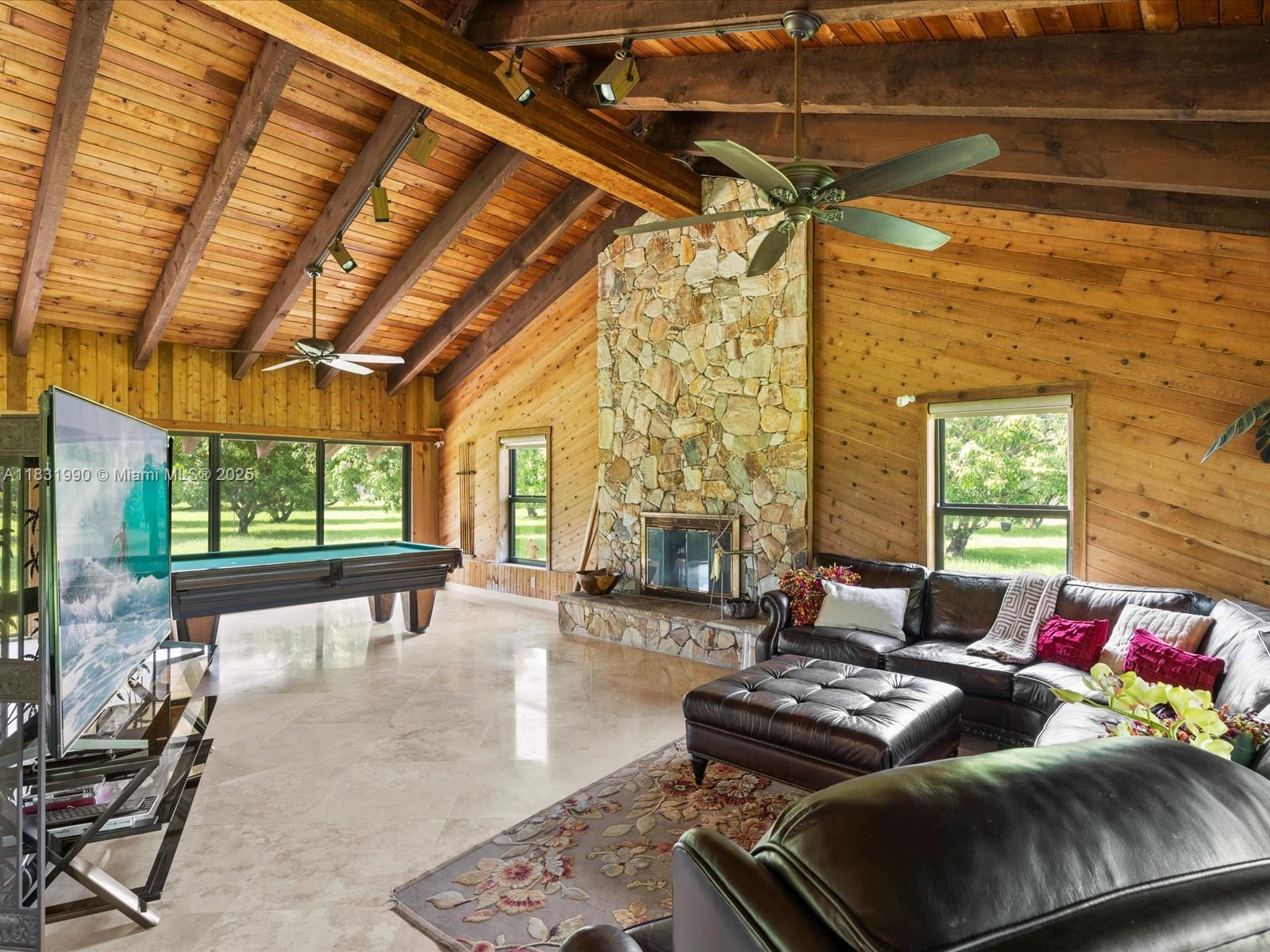 Redlands - Residential