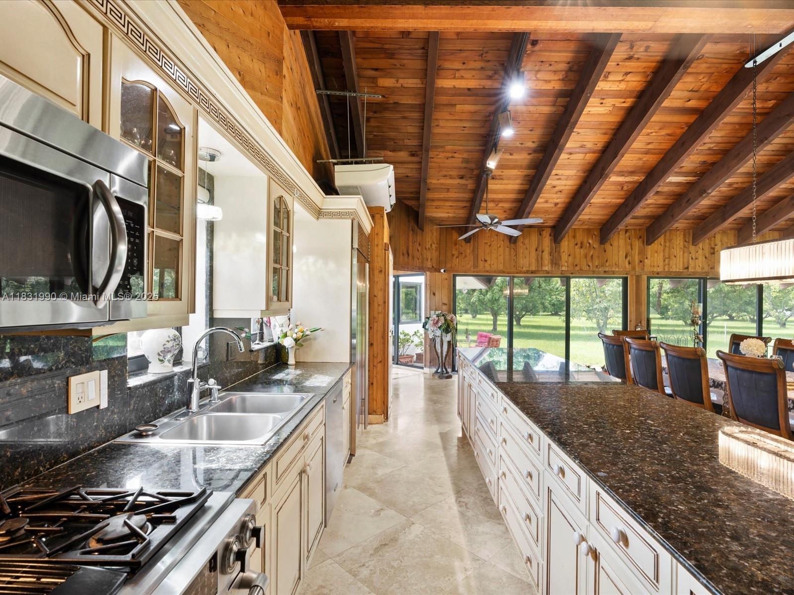 Redlands - Residential