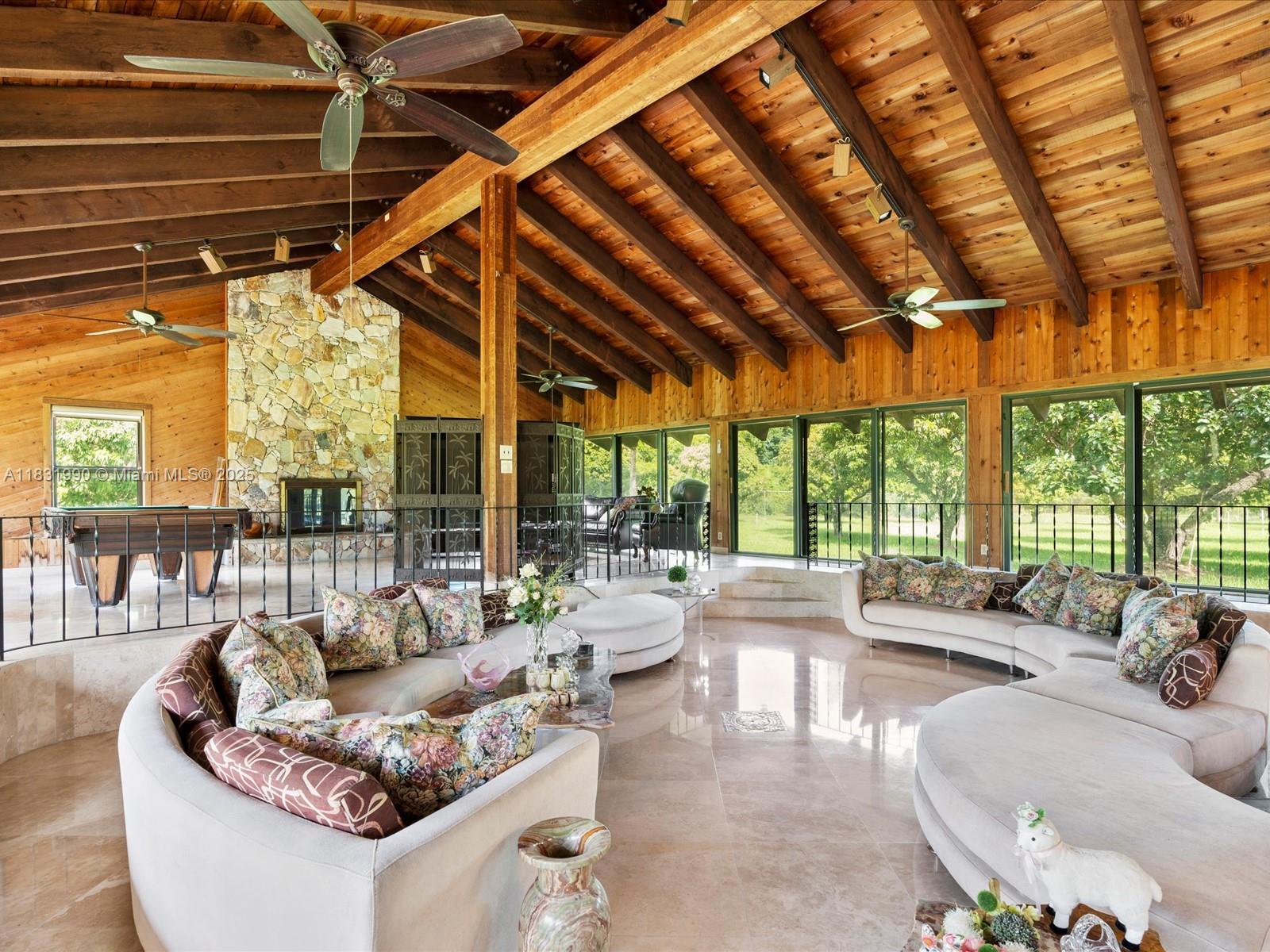 Redlands - Residential