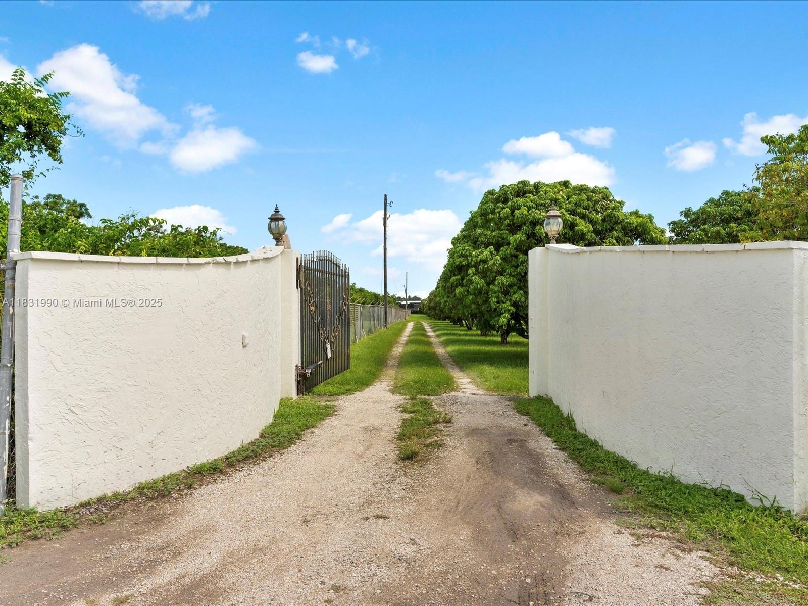 Redlands - Residential