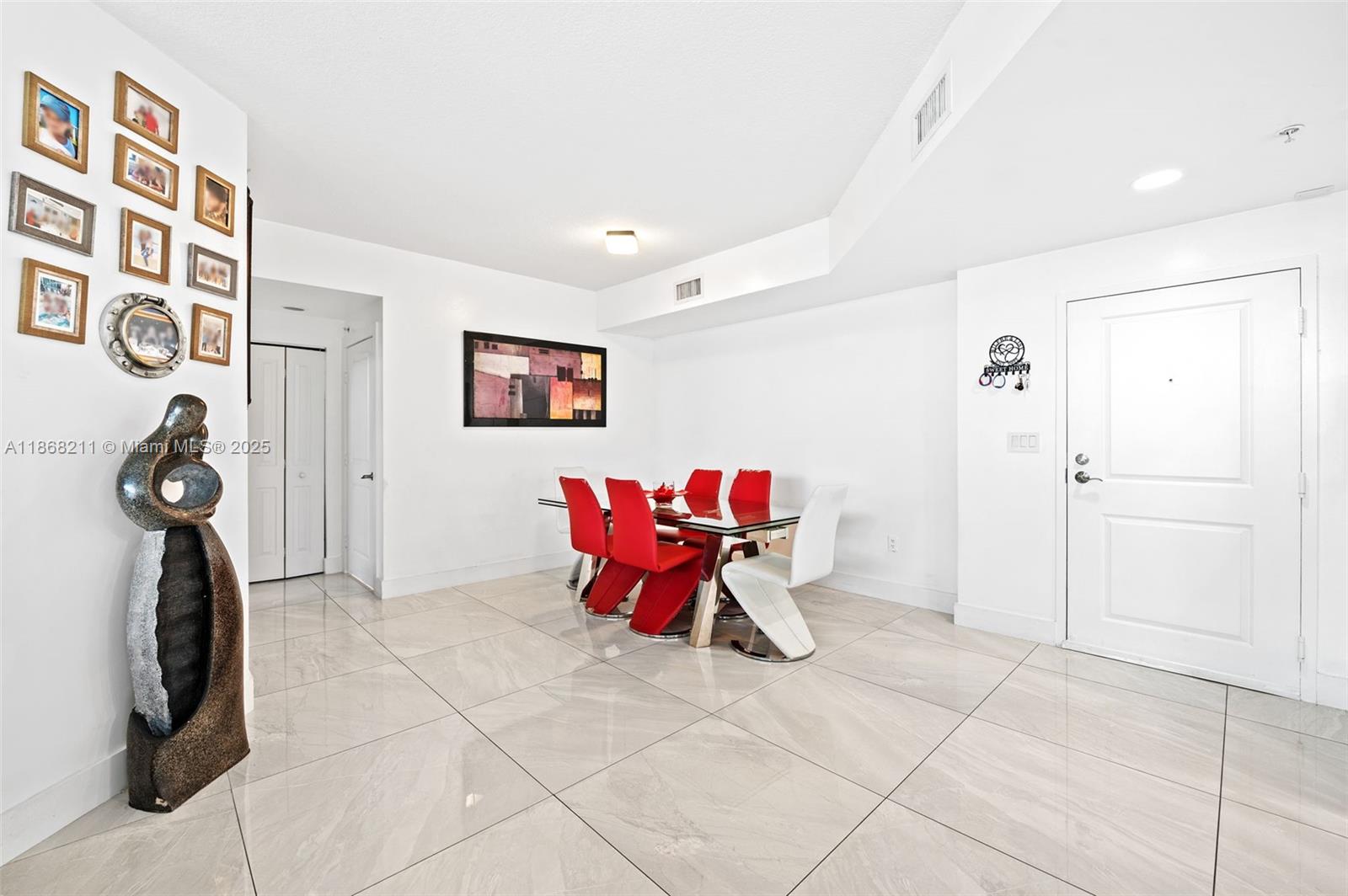 360 CONDO A - Residential