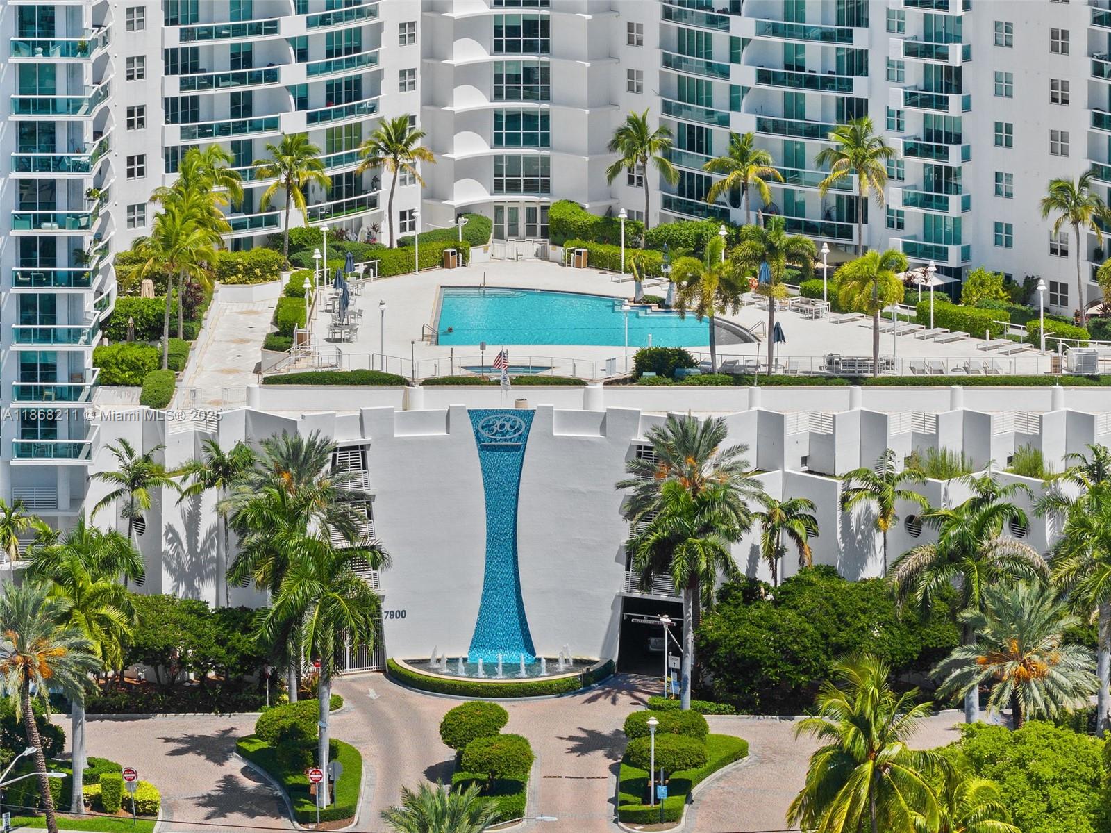 360 CONDO A - Residential