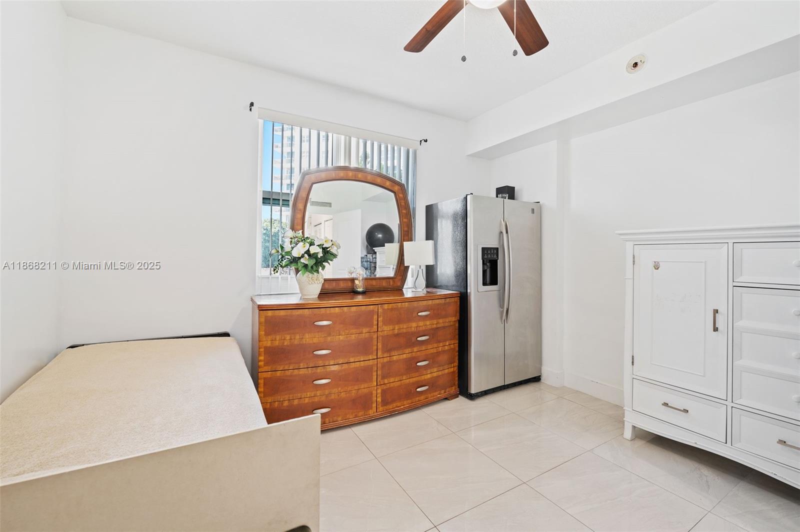 360 CONDO A - Residential