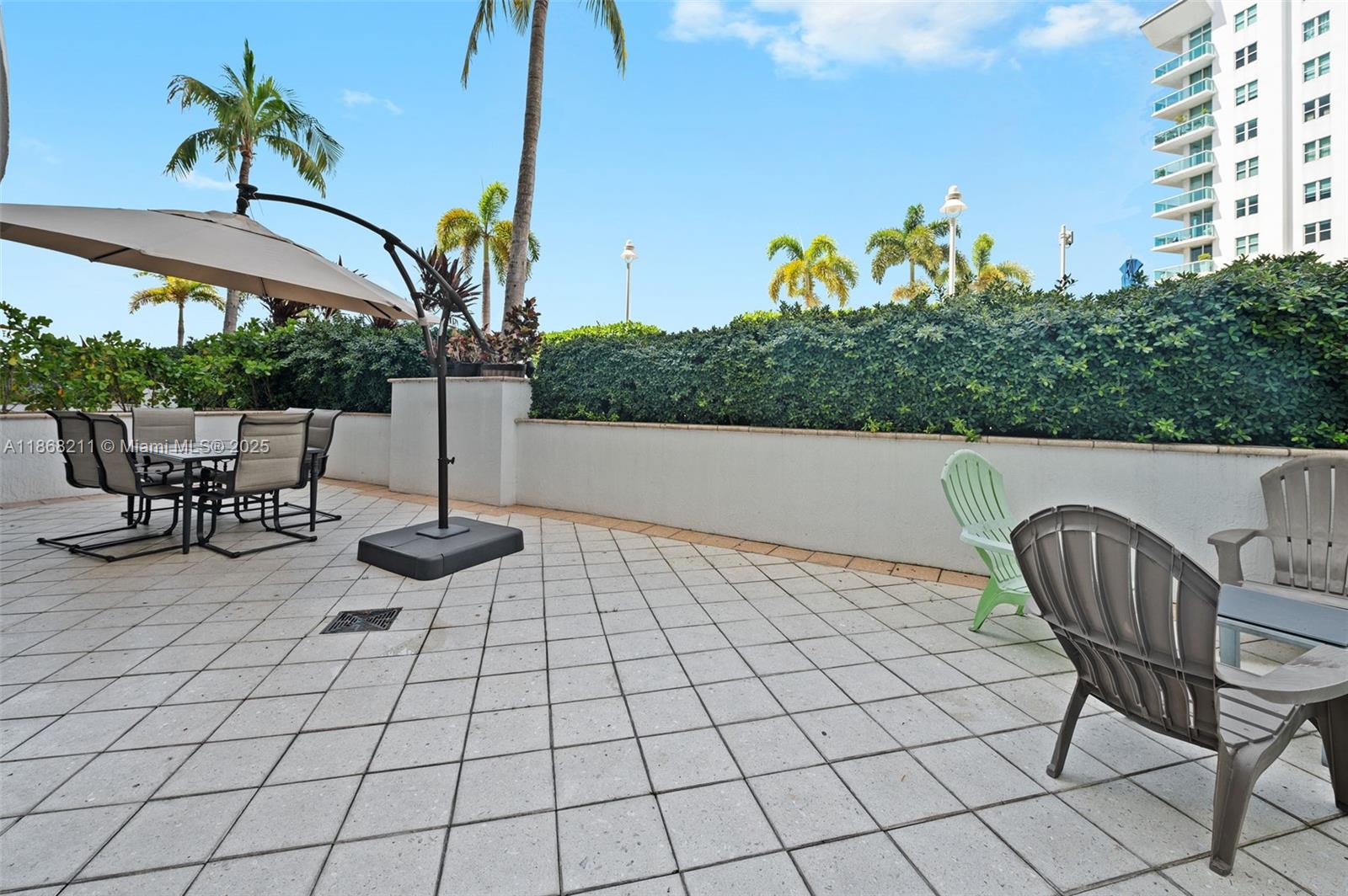 360 CONDO A - Residential