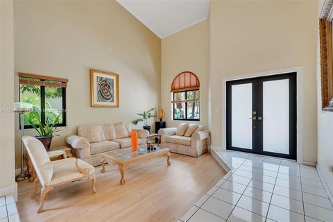 Single Family Residence in Miami FL 14401 112th Ter Ter 4.jpg