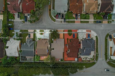 Single Family Residence in Miami FL 14401 112th Ter Ter 30.jpg