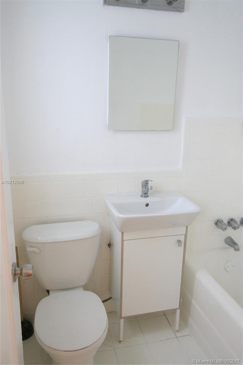 Delphine Condo - Residential Lease