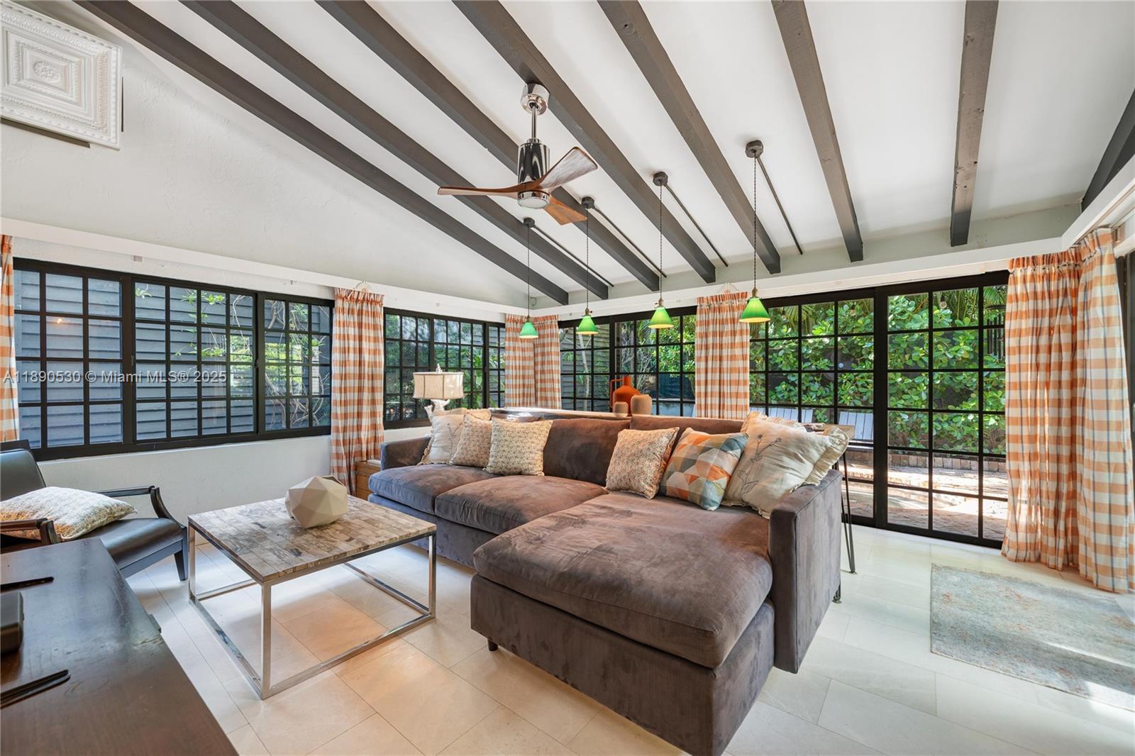 BAY HOMES SUB DB 338-23 - Residential