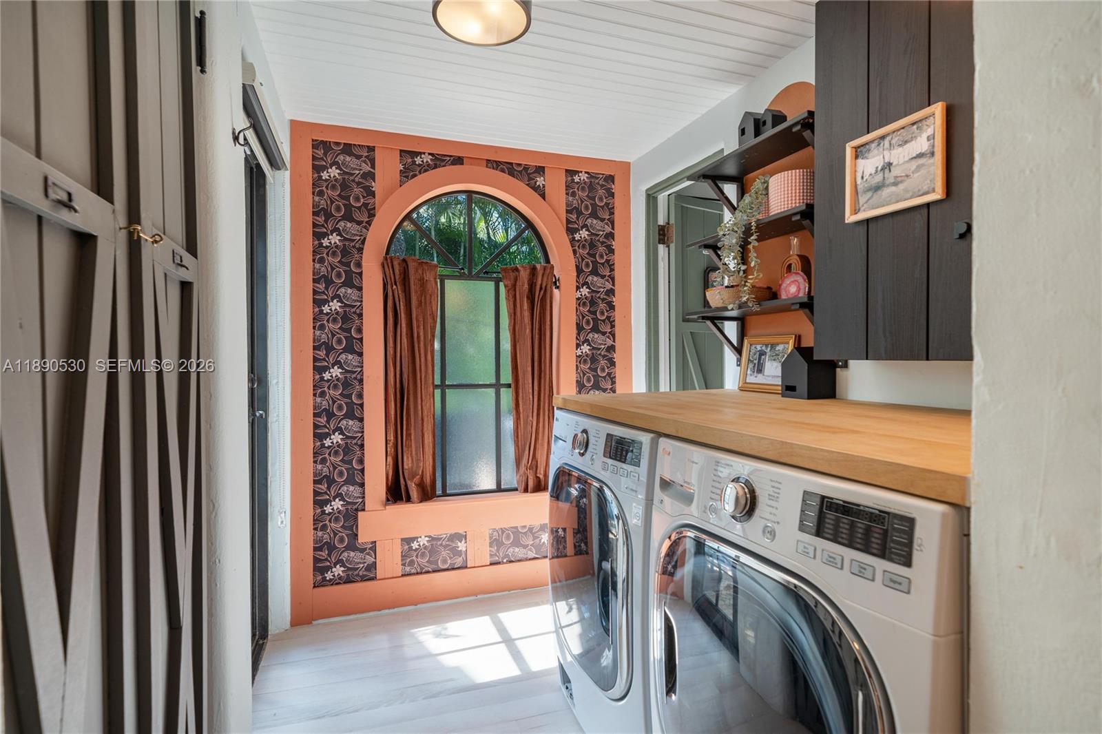 BAY HOMES SUB DB 338-23 - Residential