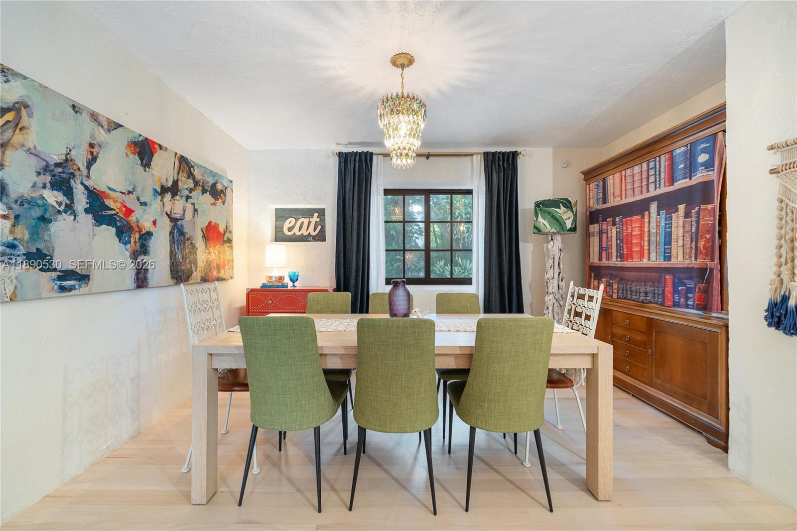 BAY HOMES SUB DB 338-23 - Residential