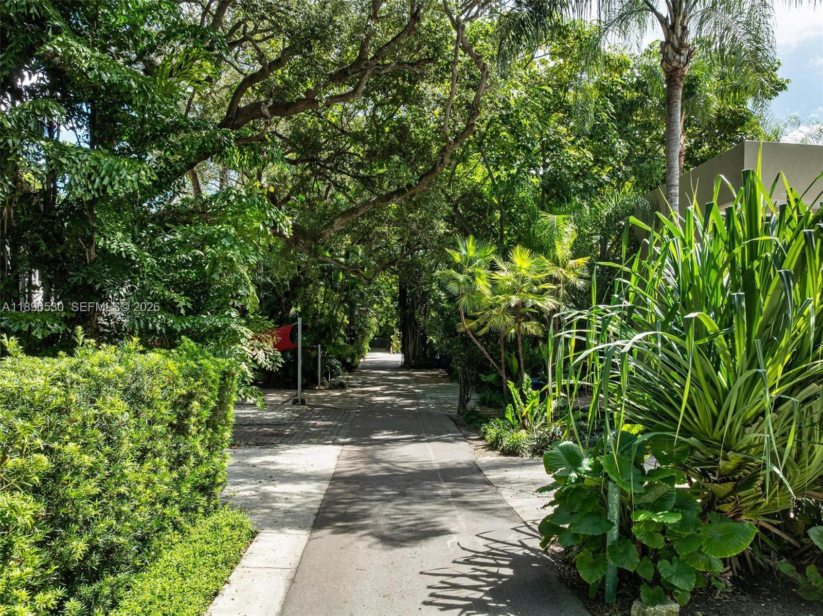 BAY HOMES SUB DB 338-23 - Residential