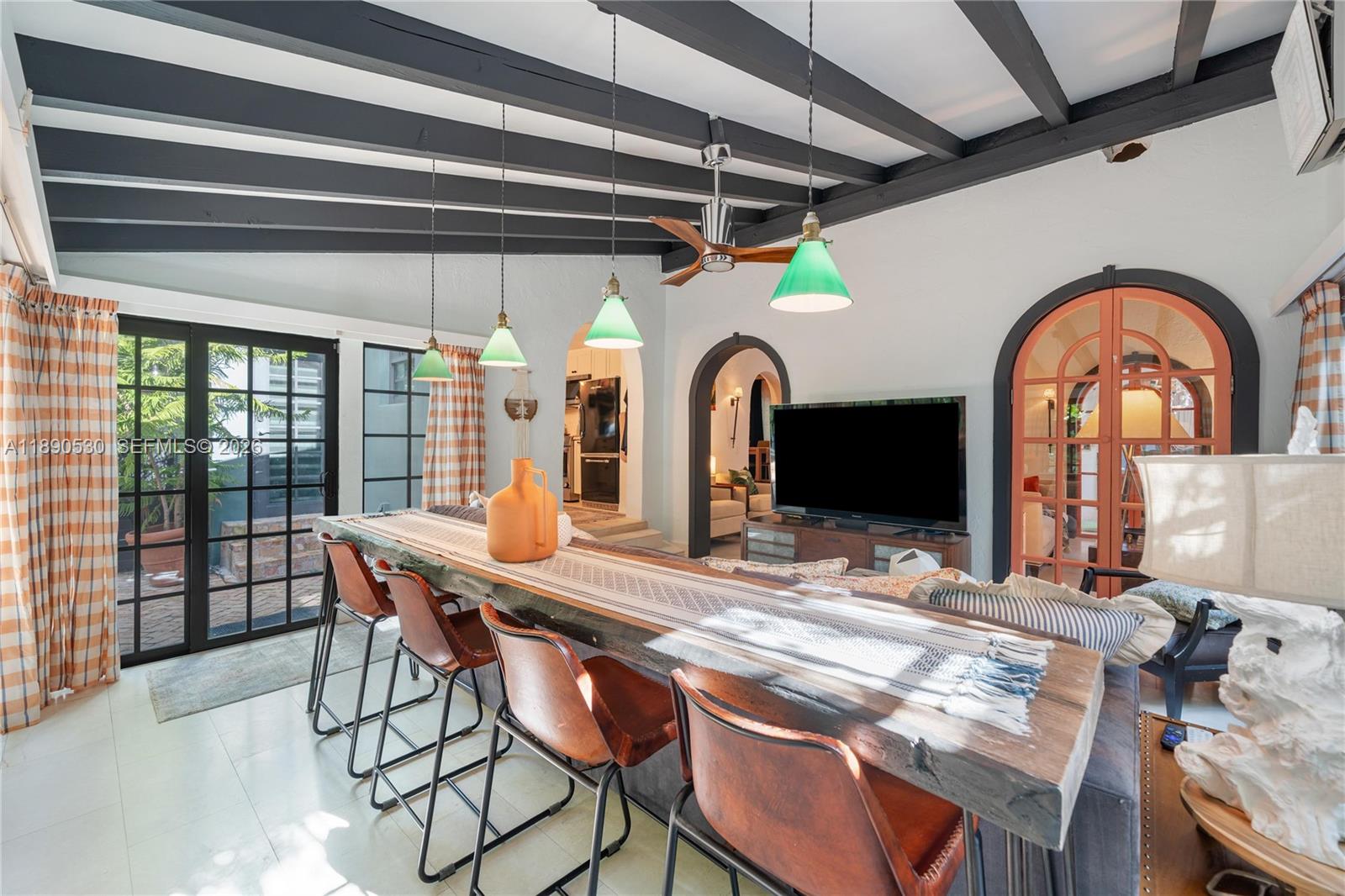 BAY HOMES SUB DB 338-23 - Residential