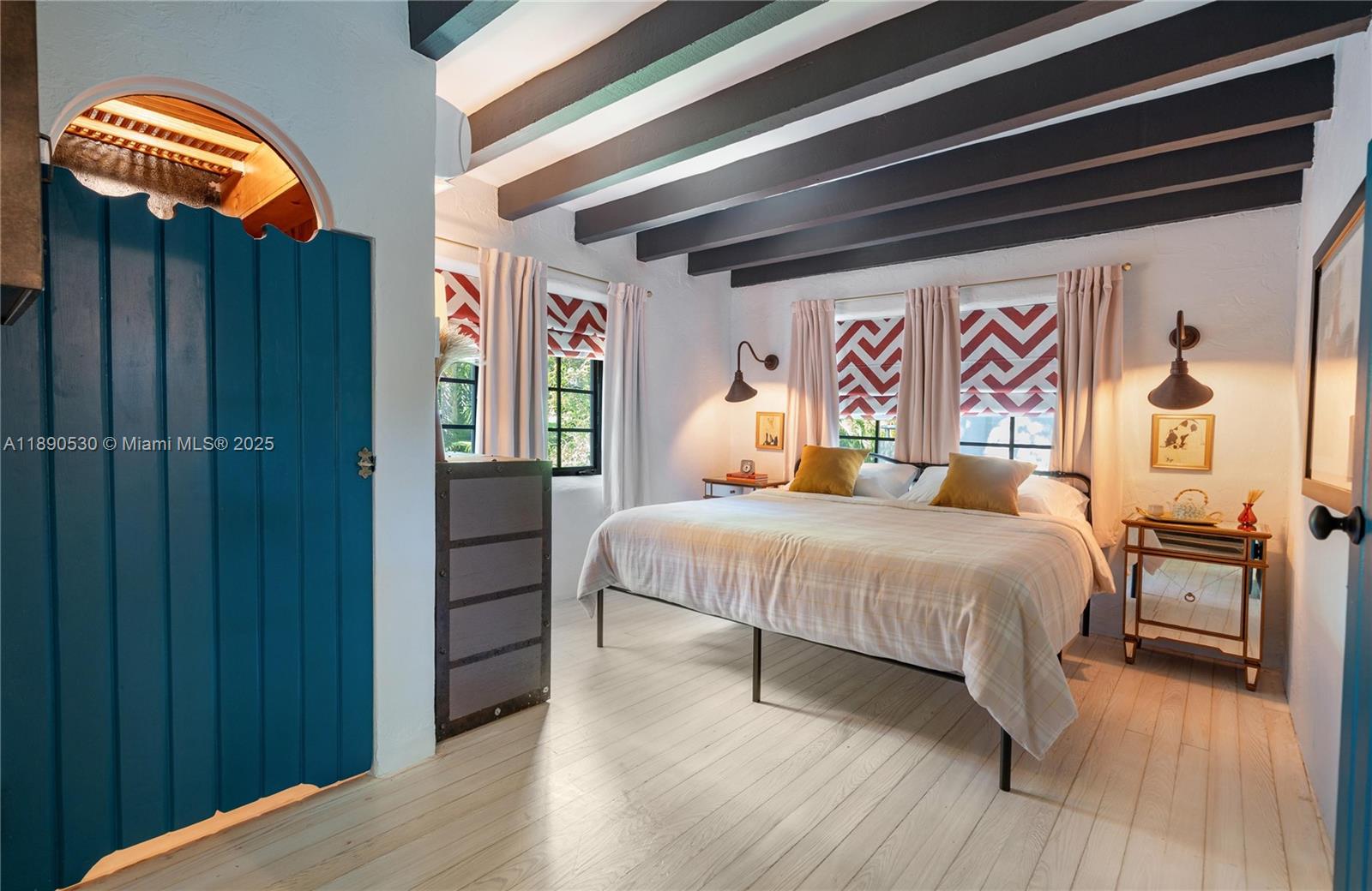 BAY HOMES SUB DB 338-23 - Residential