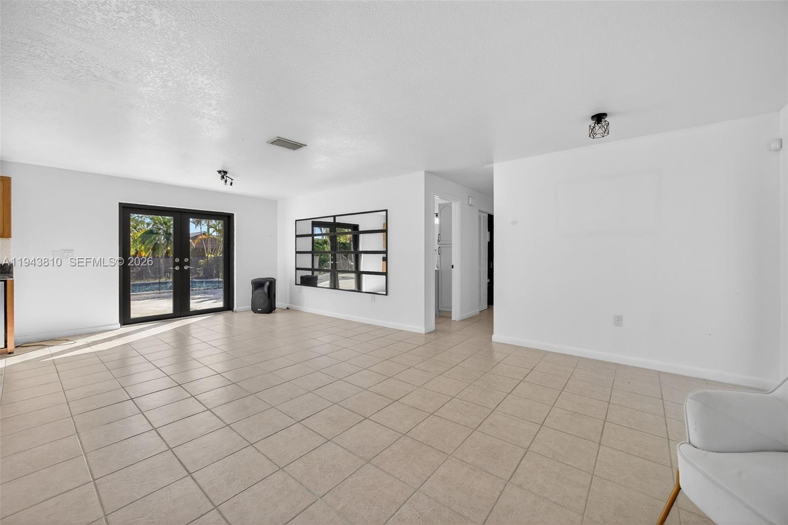 UNIVERSAL ESTATES SOUTH A - Residential