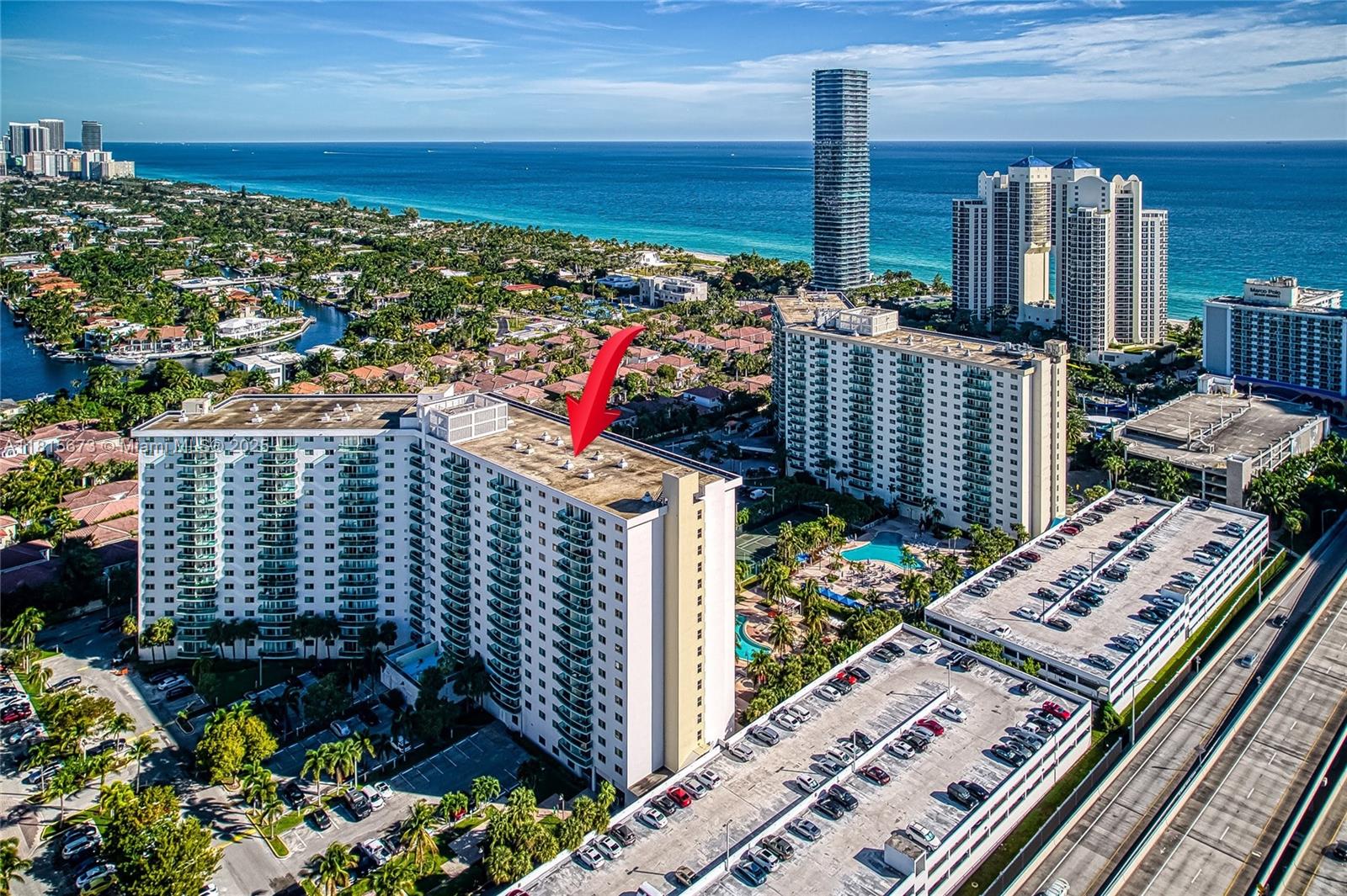 19380 Collins Ave 311, Sunny Isles Beach, Miami-Dade County, Florida - 1 Bedrooms  
1 Bathrooms - 