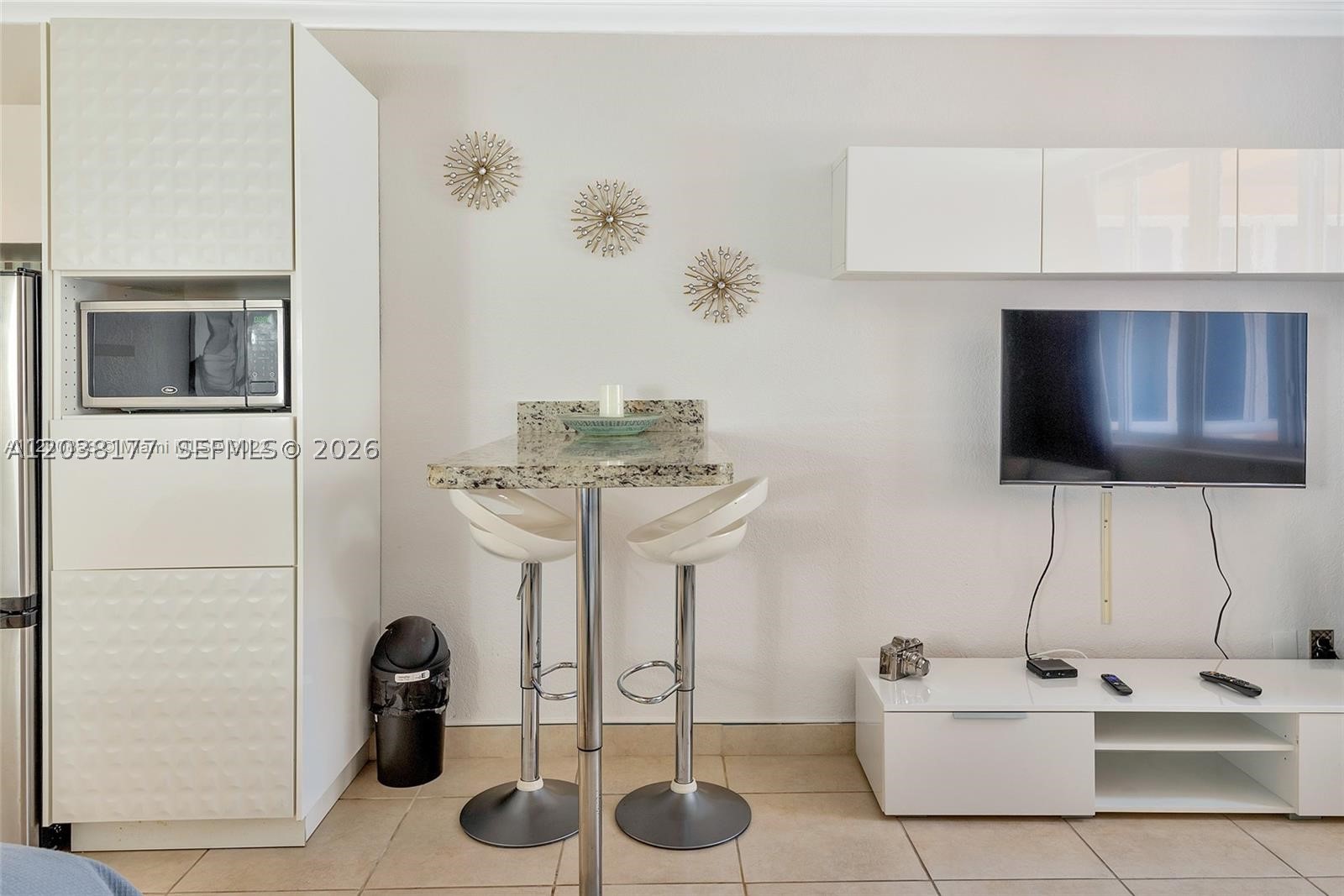 19201 Collins Ave 1001