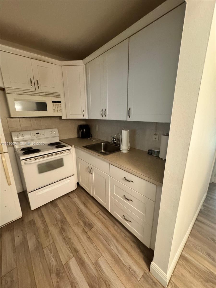 SALISBURY CONDO - Residential