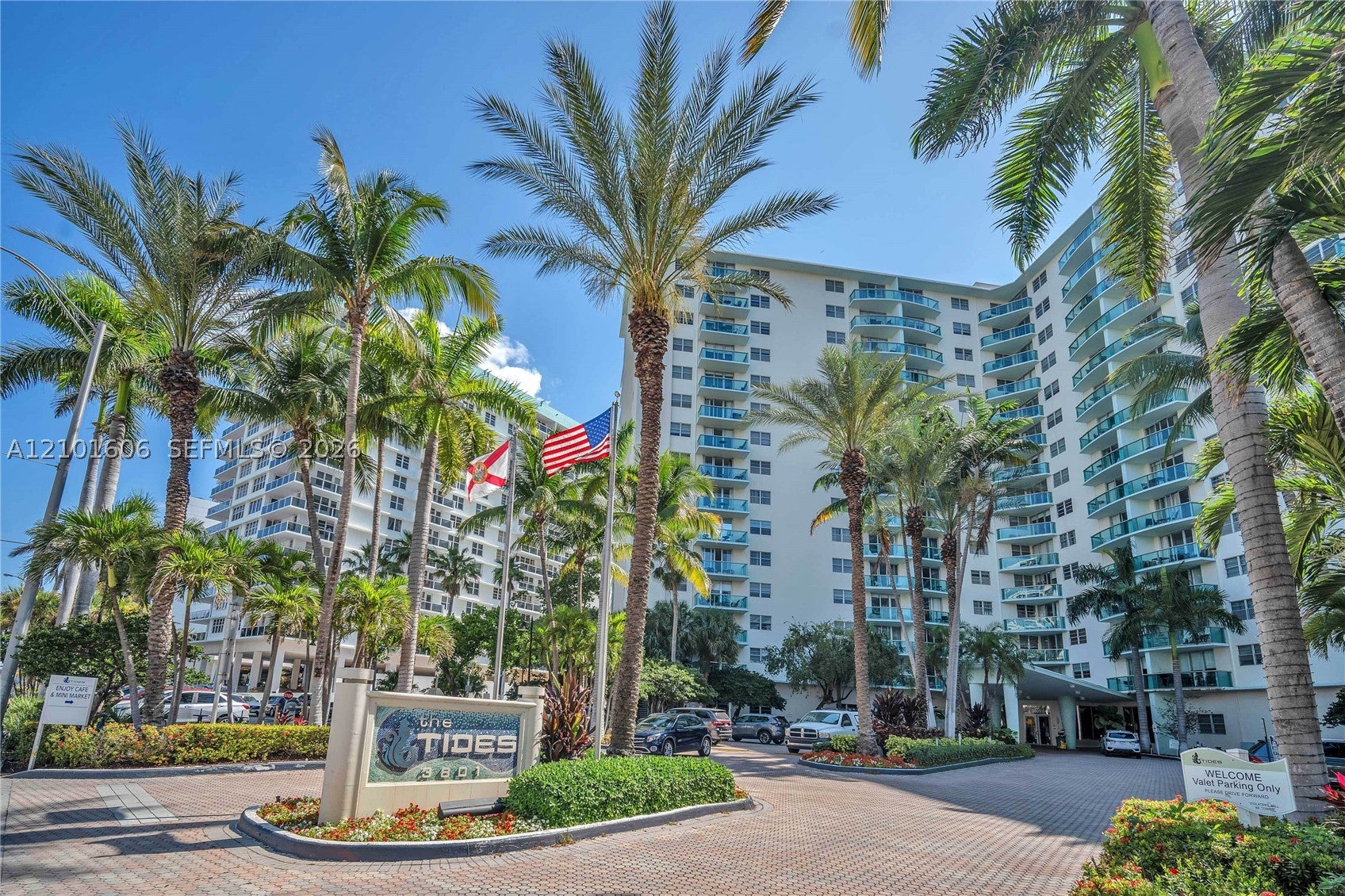 3801 S Ocean Dr 4S