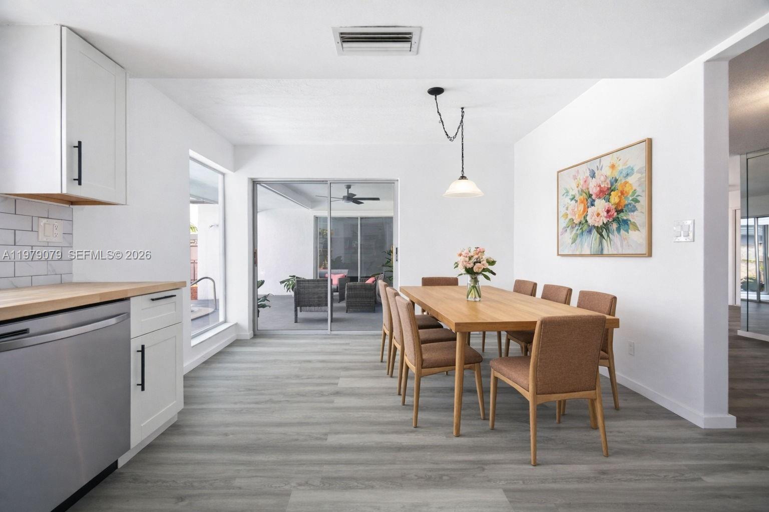 SUNRISE GOLF VILLAGE SEC - Residential