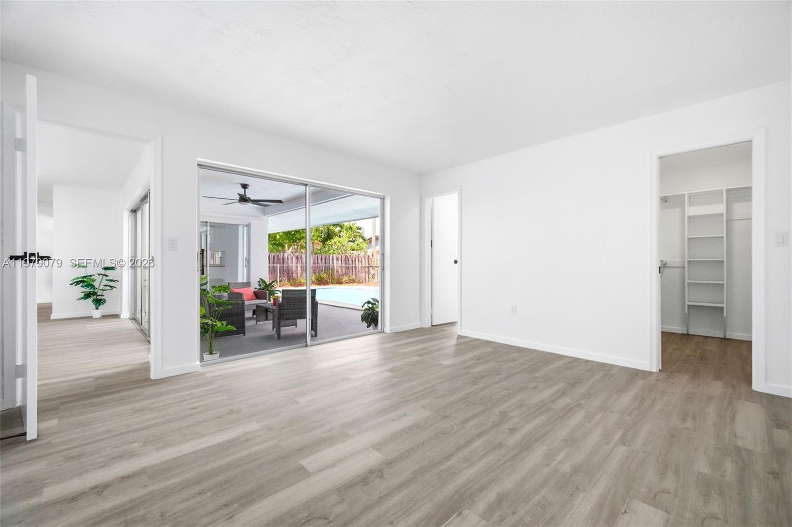 SUNRISE GOLF VILLAGE SEC - Residential