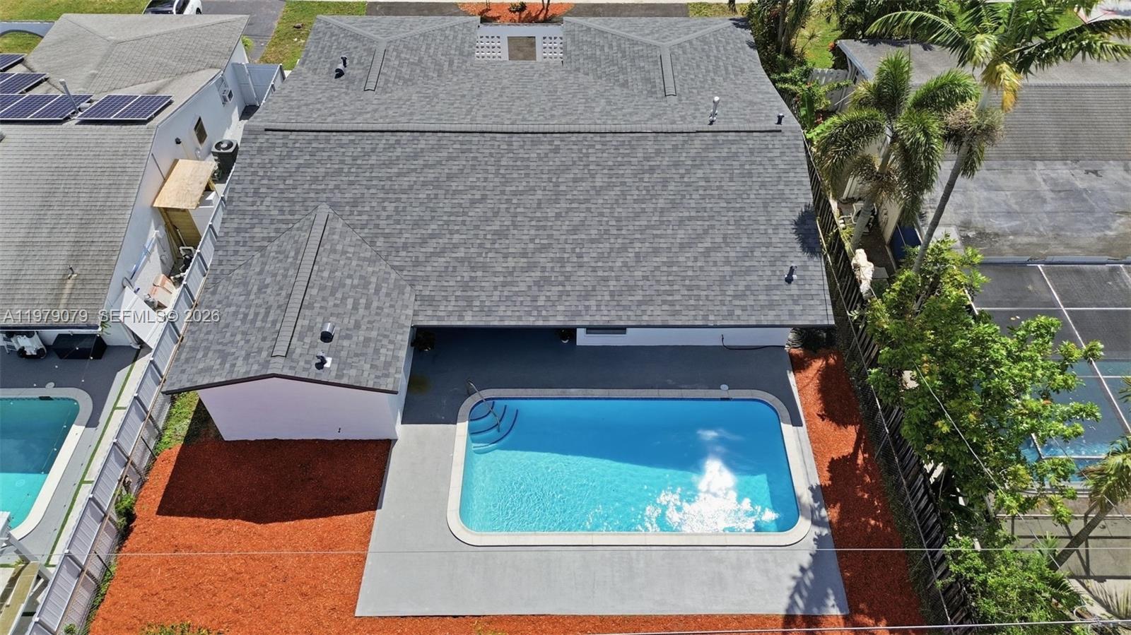 SUNRISE GOLF VILLAGE SEC - Residential