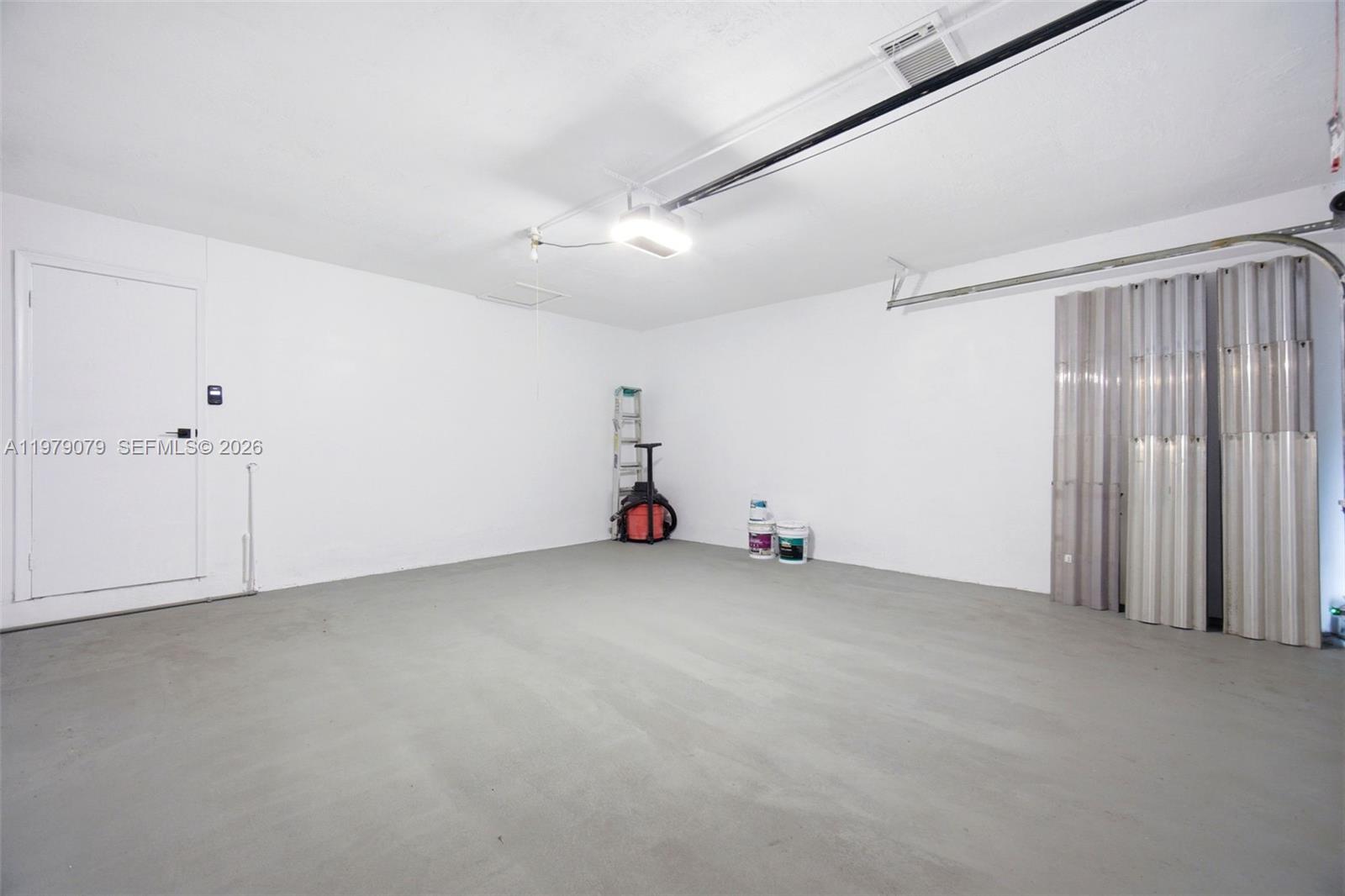 SUNRISE GOLF VILLAGE SEC - Residential