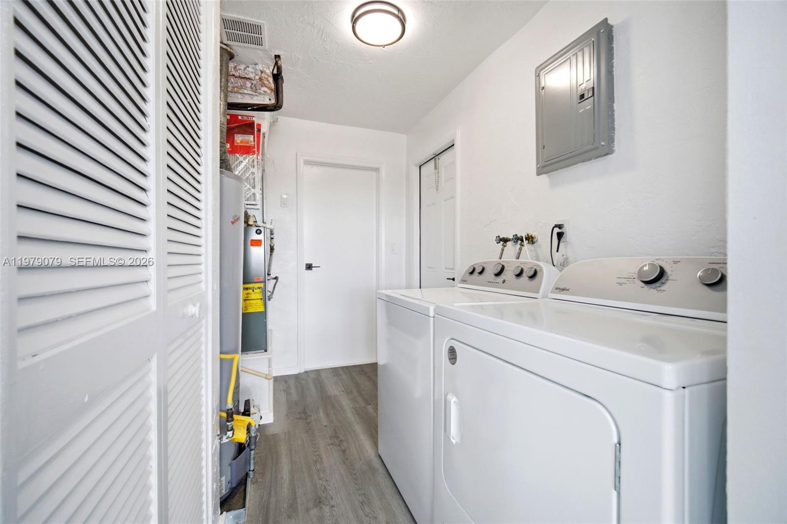 SUNRISE GOLF VILLAGE SEC - Residential