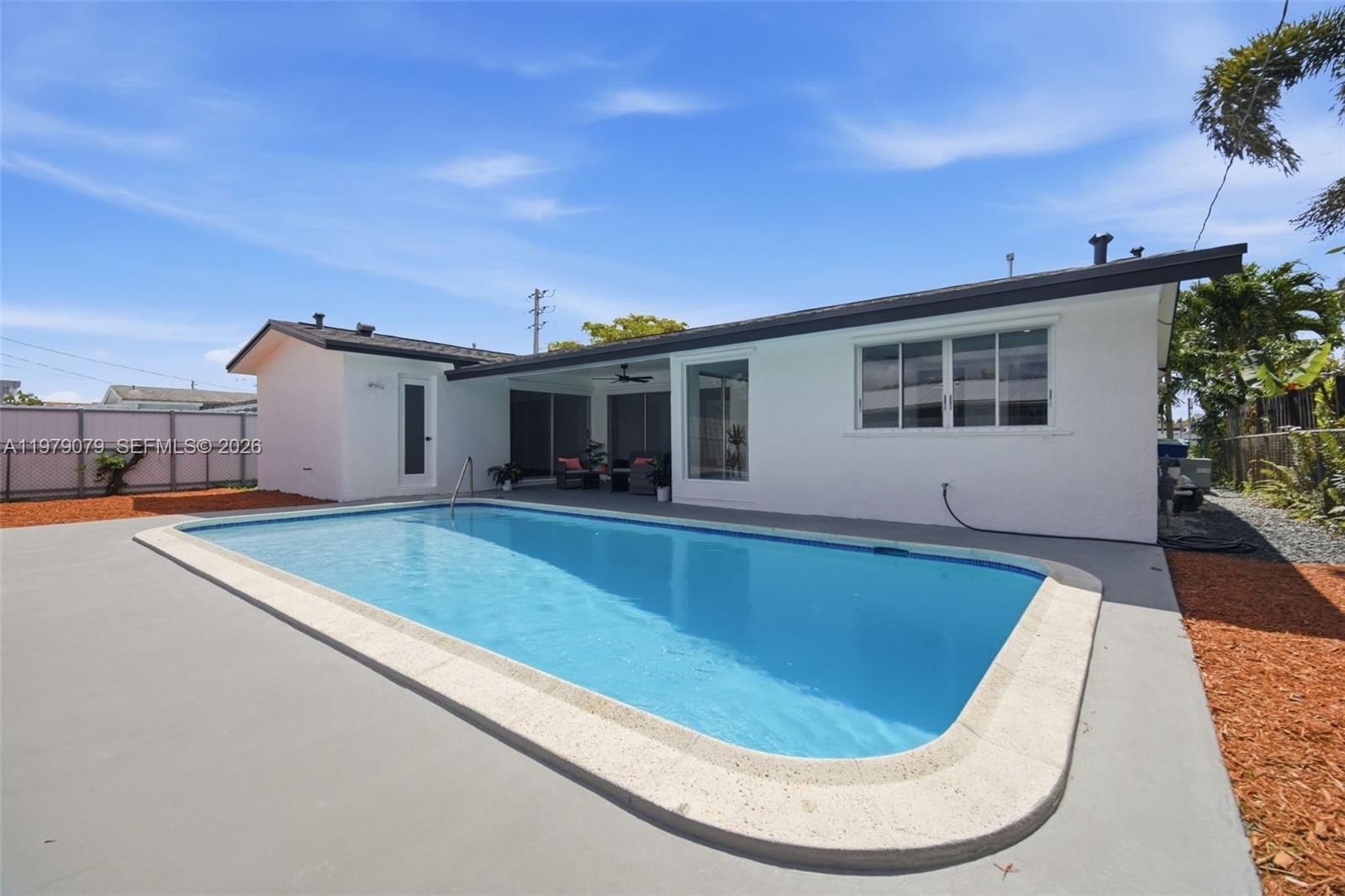 SUNRISE GOLF VILLAGE SEC - Residential