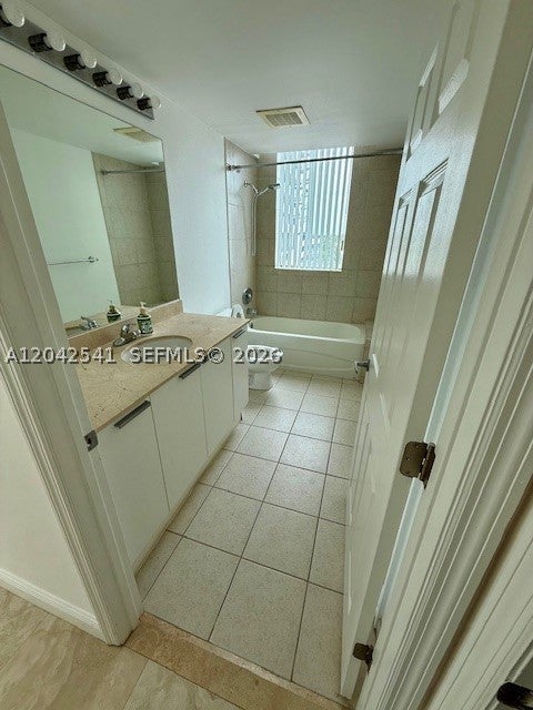 Photo of 140 S Dixie Hwy #401, Hollywood, FL 33020 (MLS # A12042541)