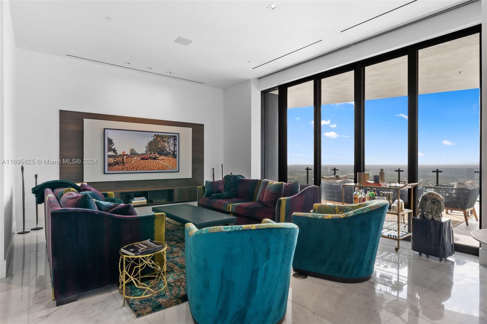 17141 Collins Ave 4002