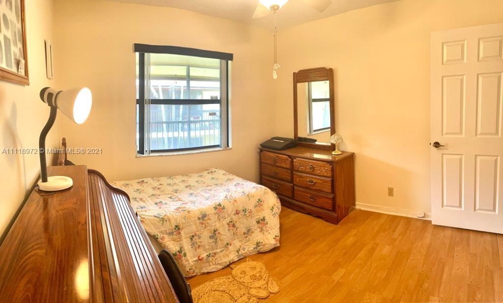 WINDING LAKE 2 AT WELLEBY - Residential