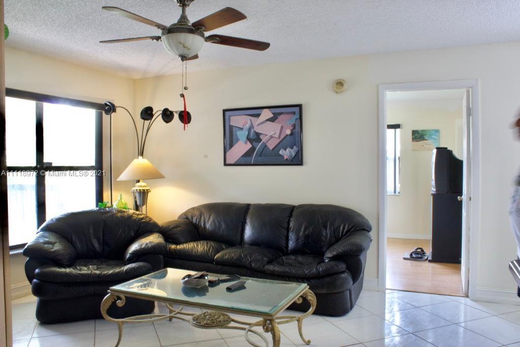 WINDING LAKE 2 AT WELLEBY - Residential