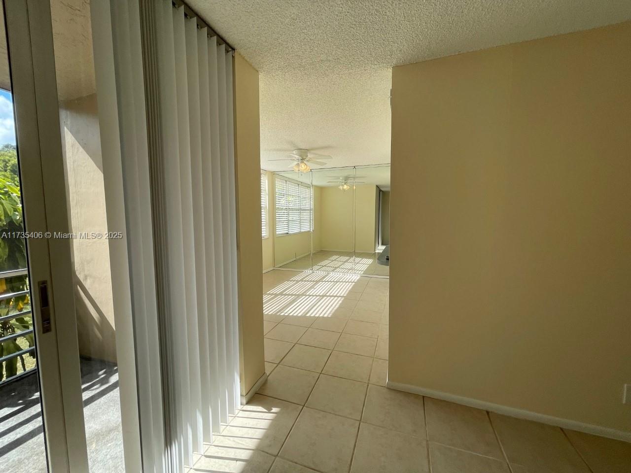 9431 Live Oak Pl 203