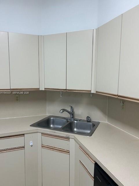 ATLANTIC ROSE CONDO - Residential